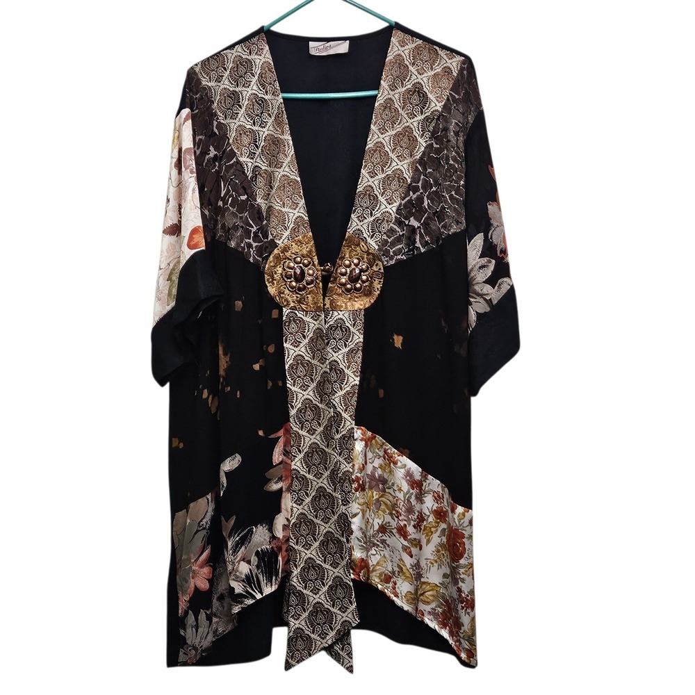 Vintage Sterling Styles Silk Kimono Jacket Black Patchwork Art‎ to Wear Asian